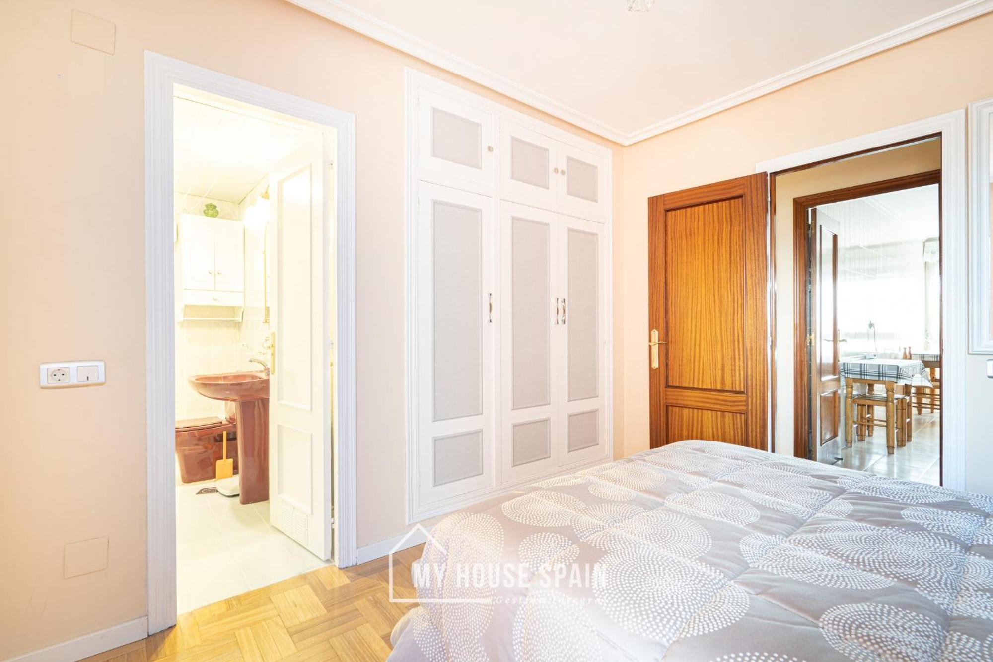 Myhousespain - Amplio Apartamento Con Vistas En Pleno Centro Gijón Eksteriør billede
